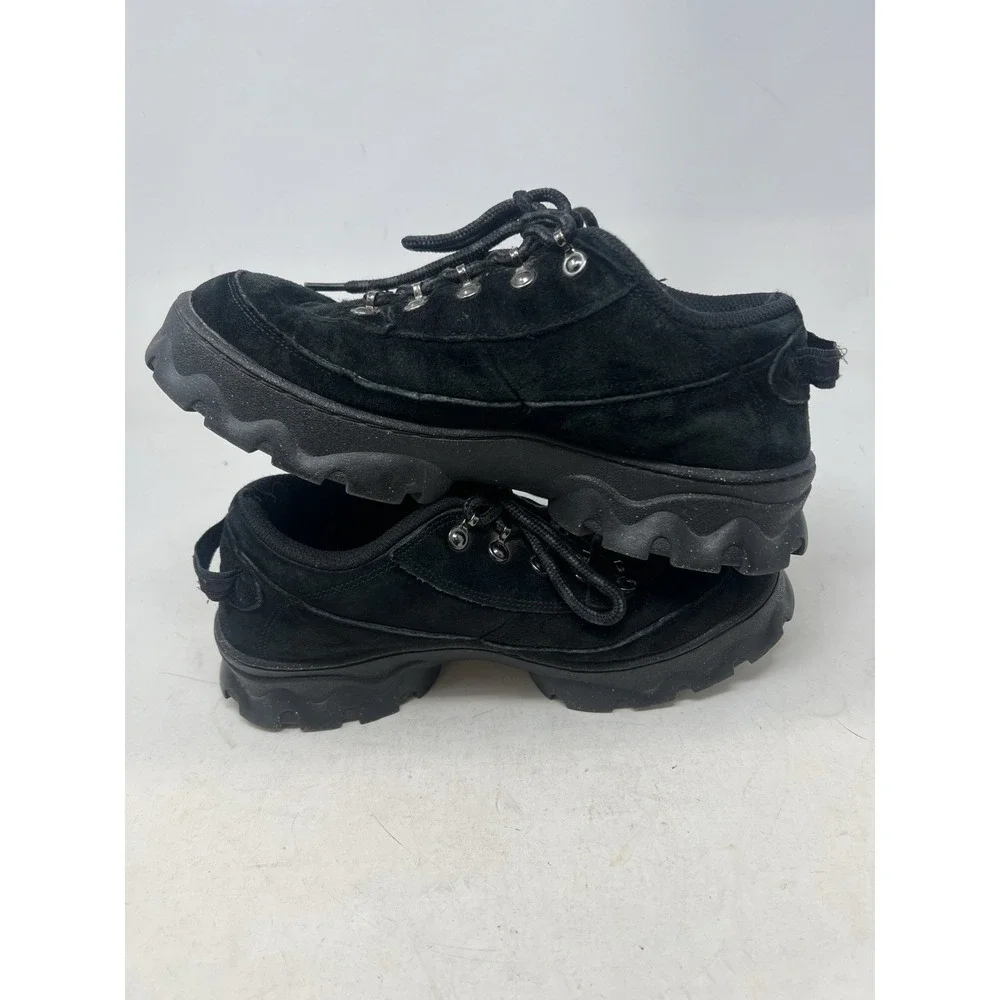 Nike  Lahar Low 'Triple Black' DB9953-001 Women's Shoes‎ Size 8